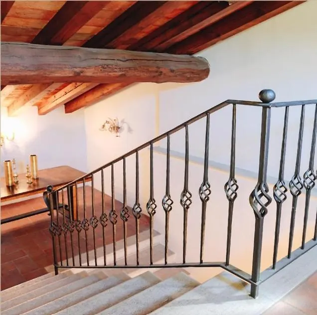 Suite N13 - The Ancient Residence Брешия Италия